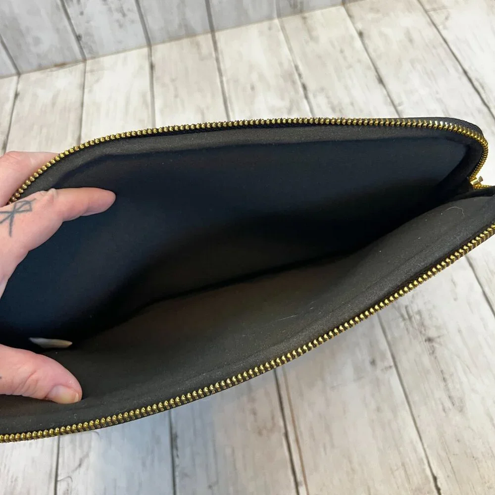 Kate Spade Saffiano Black & White Stripe Tablet Laptop Case